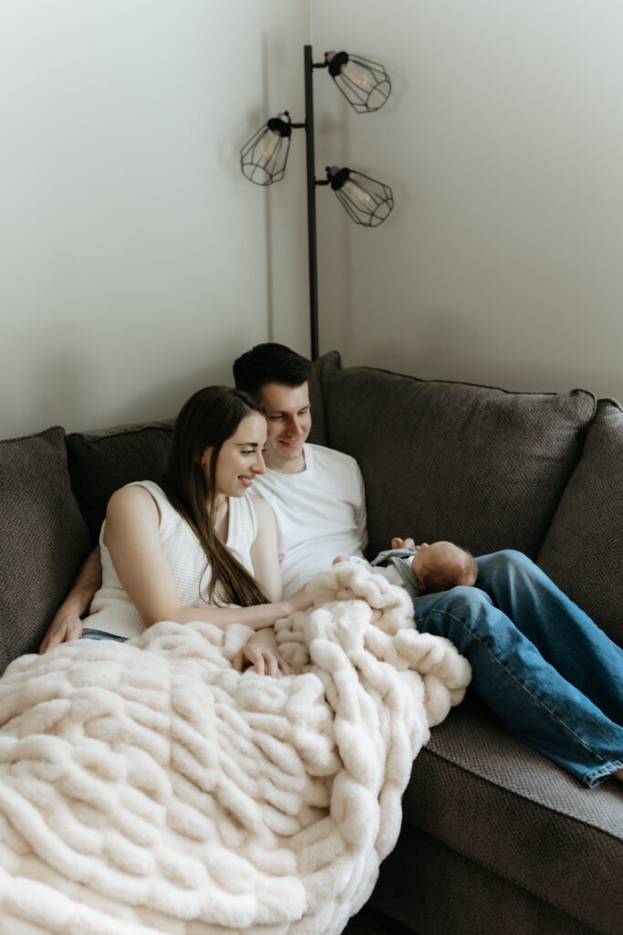 How to prepare for a lifestyle newborn shoot without deep cleaning