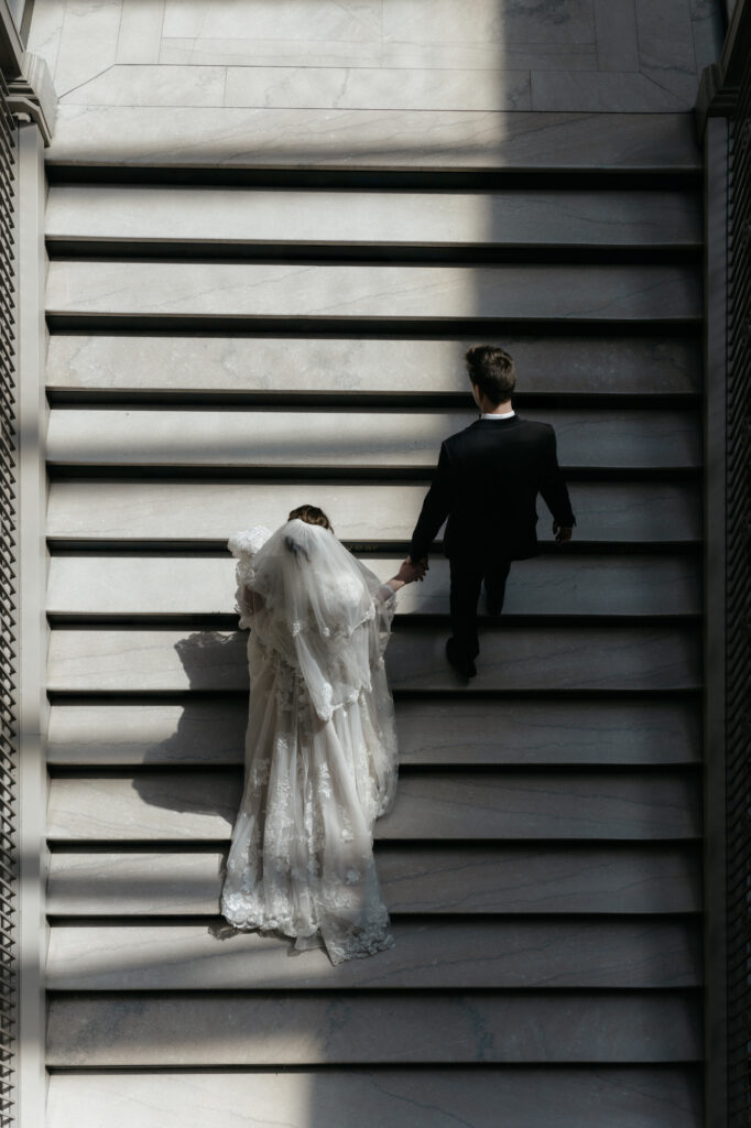 Chic courthouse wedding photography at Chicago City Hall